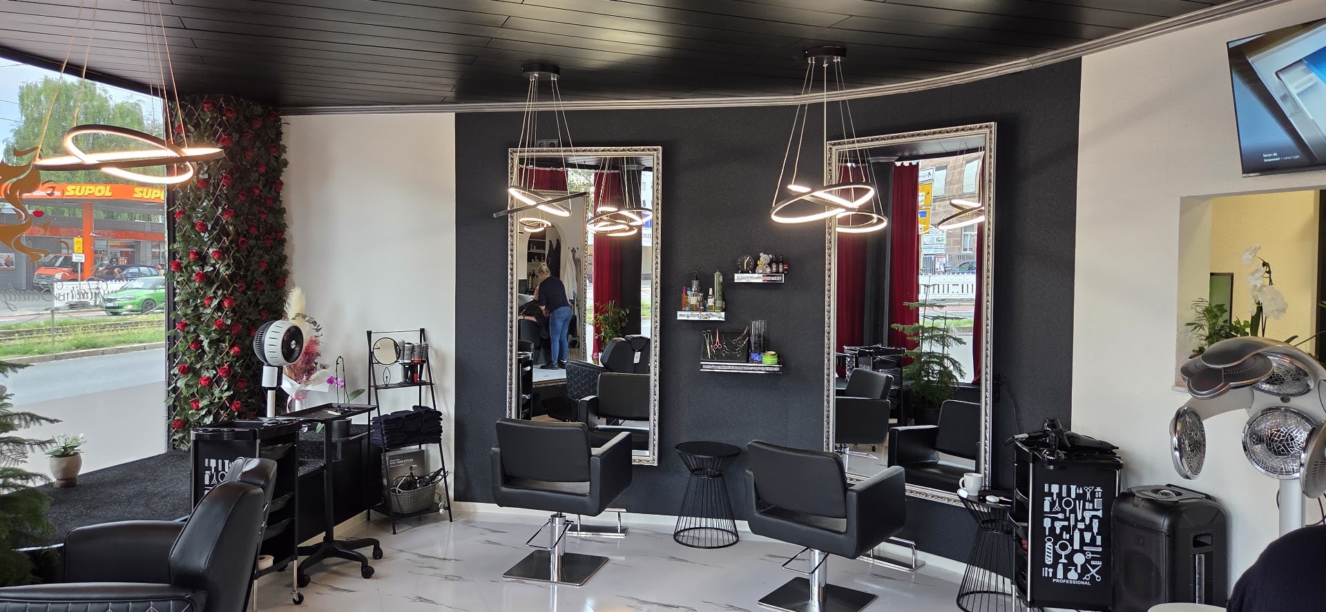 Hair & Beauty Salon by Elif